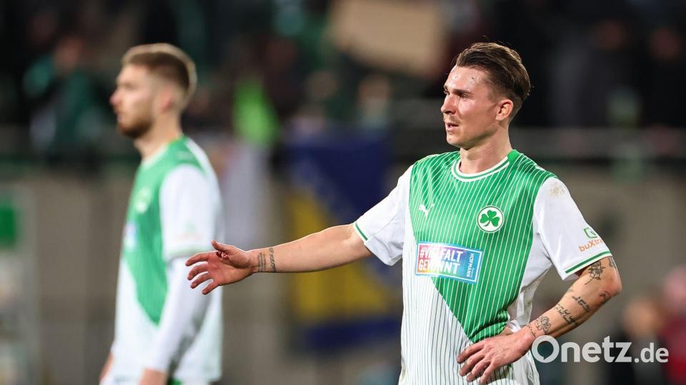 Fürths Topscorer Felix Klaus steht vor seinem Startelf-Comeback im Auswärtsspiel in Hannover. (Archivbild) Bild: Daniel Karmann/dpa