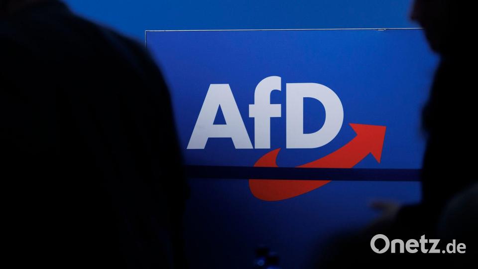 Im September stellt sich die Frage: Kommt die AfD erstmals in einem Bundesland an die Macht? (Symbolbild) Bild: Carsten Koall/dpa