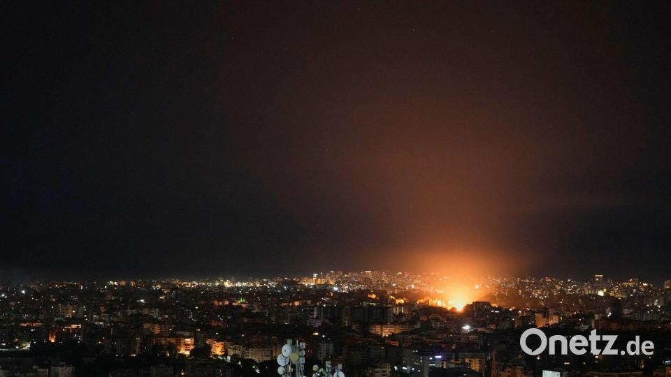 Israels Armee greift weiter im Libanon an. Bild: Hassan Ammar/AP/dpa