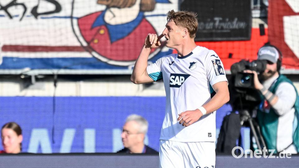 Dachte im Moment des Torjubels an die Trauer seines Teamkollegen: Alexander Prass. Bild: Harry Langer/dpa