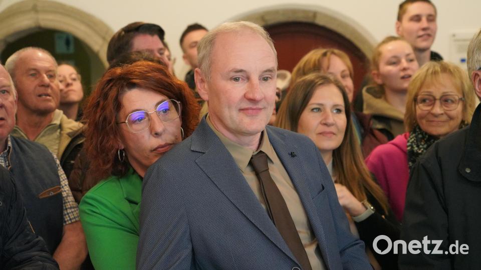 In Waldthurn geht die Ära Beimler zu Ende. Georg Bocka (CSU) konnte 54,7 Prozent der abgegeben Stimmen erreichen und ist ab 1. Mai der neue Bürgermeister der Marktgemeinde Waldthurn. Bild: fvo