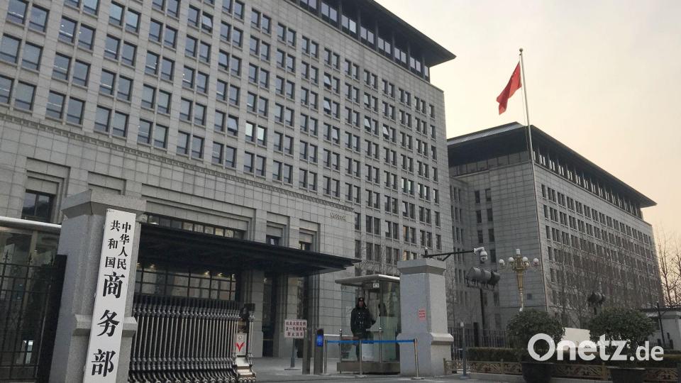 Chinas Handelsministerium sieht die Verhandlungen mit den Niederlanden gefährdet. (Archivbild) Bild: Oliver Zhang/AP/dpa