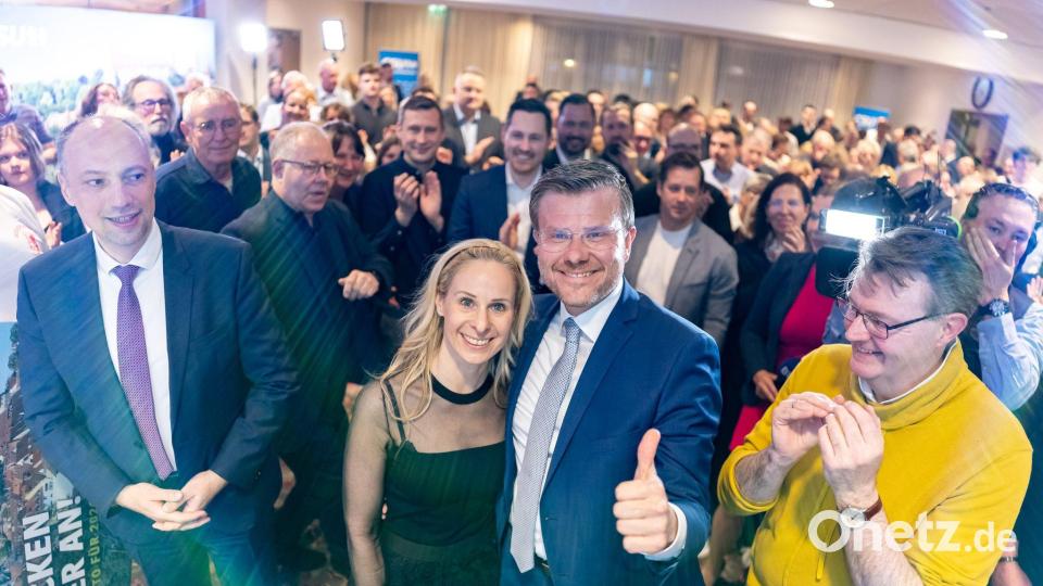 In Bayerns zweitgrößter Stadt Nürnberg kommt es zur Stichwahl, in die Amtsinhaber Marcus König (CSU) einzieht. Bild: Daniel Karmann/dpa