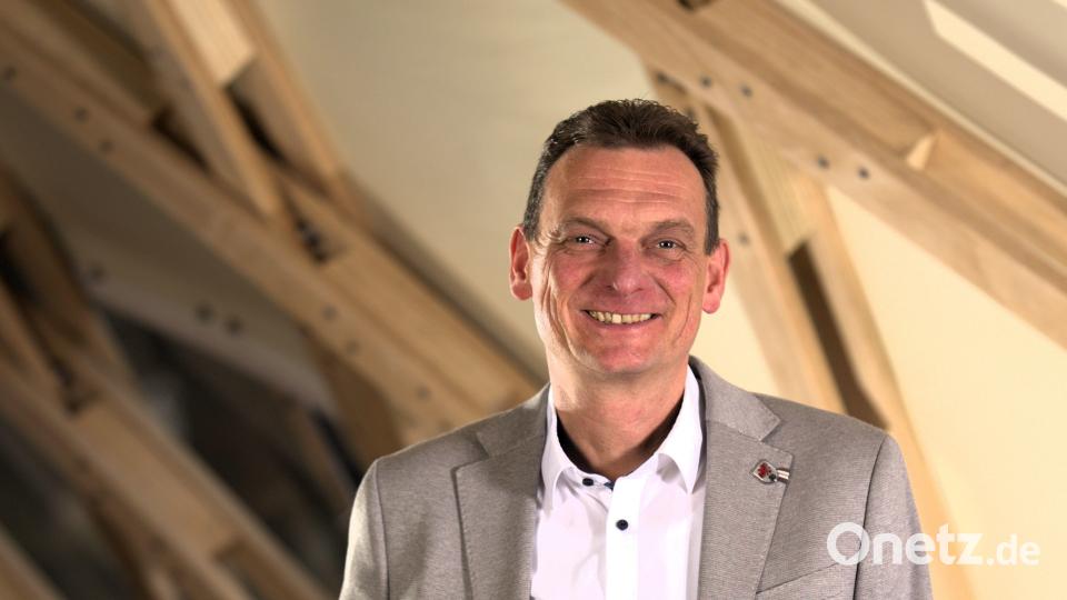 Ernst Schicketanz (SPD) bleibt Bürgermeister von Altenstadt/WN. Bild: Ernst Schicketanz