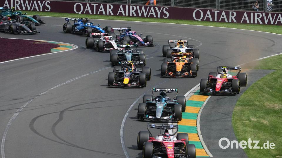 Beim Start ging es in Melbourne hoch her. Bild: Asanka Brendon Ratnayake/AP/dpa