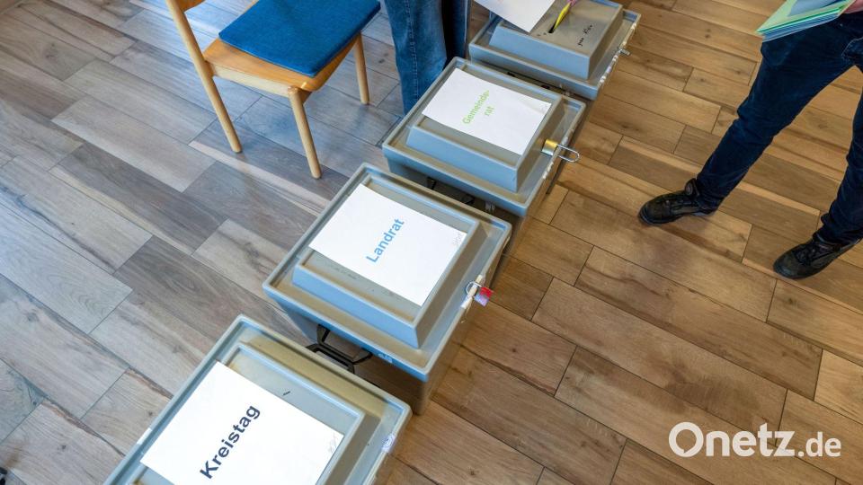 In Bayern wurden am Sonntag bei den Gemeinde- und Landkreiswahlen fast 40.000 Mandatsträger neu gewählt. Bild: Pia Bayer/dpa