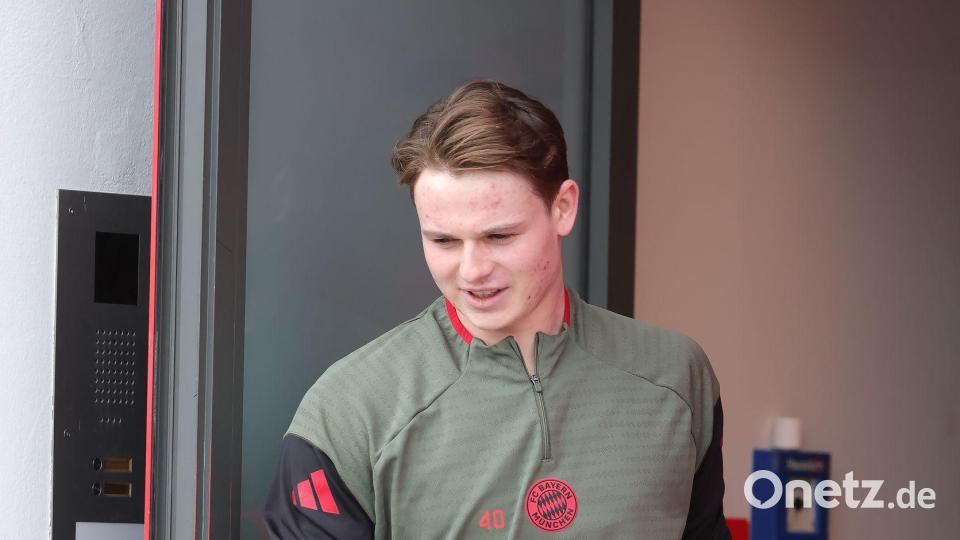 Jonas Urbig kann sich gegen Bergamo empfehlen - auch für die Nationalelf? Bild: Philippe Ruiz/dpa