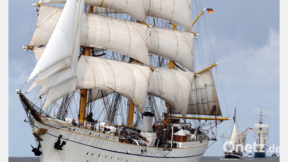 Die „Gorch Fock“ ist seit 1987 sein Arbeitsplatz. (Archivbild) Bild: Ingo Wagner/dpa