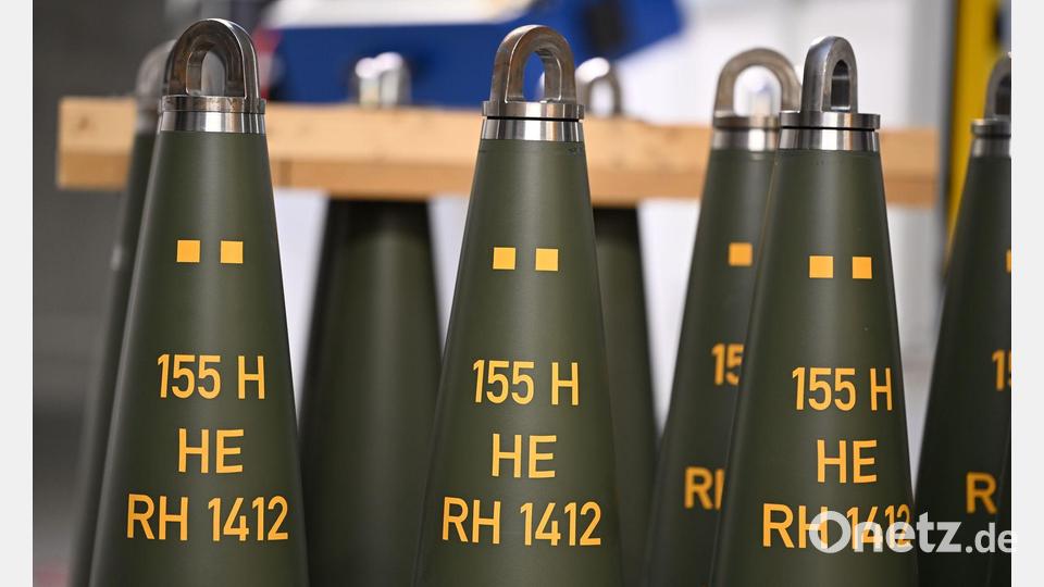 Artilleriegranaten vom Kaliber 155 Millimeter von Rheinmetall. Bild: Wolf von Dewitz/dpa