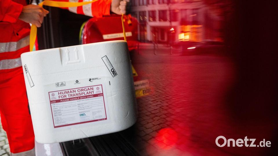 Organspenden retten Leben - Im vergangenen Jahr haben in Deutschland 985 Menschen nach ihrem Tod ein Organ oder mehrere Organe gespendet. (Symbolbild). Bild: Sebastian Gollnow/dpa/dpa-tmn