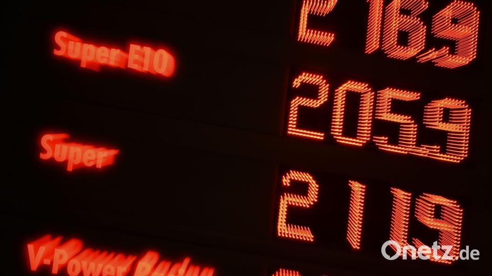 An den Tankstellen spüren Autofahrer den Iran-Krieg längst. Bild: Katharina Kausche/dpa