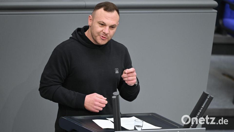 Der Linke-Politiker Cem Ince verlangt eine Erhöhung des Mindestlohns. (Archivfoto) Bild: Katharina Kausche/dpa