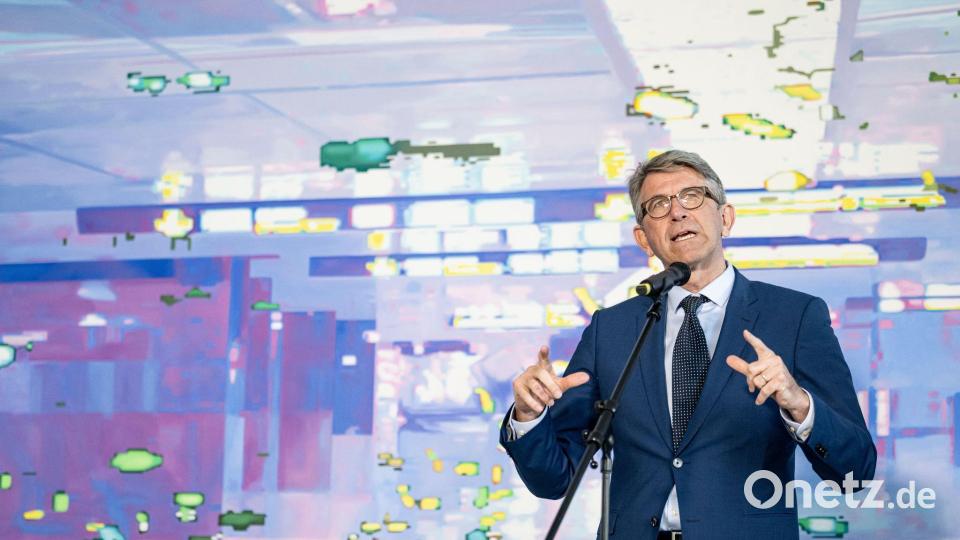 Wolfram Weimer hat sich mit Plattenlabels im Kanzleramt getroffen. Bild: Fabian Sommer/dpa