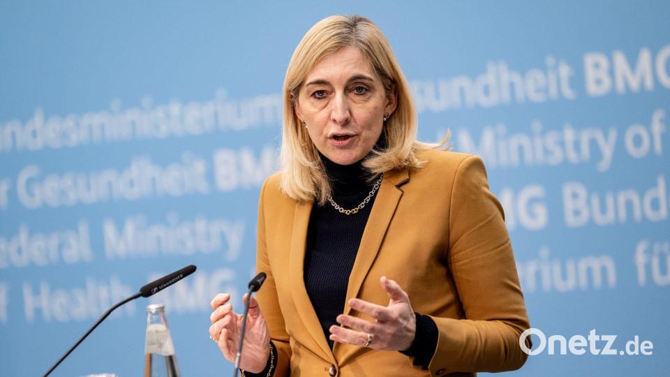 Hausarztpraxen sollen nach Plänen von Ministerin Warken eine wichtigere Rolle bekommen. (Archivbild) Bild: Fabian Sommer/dpa