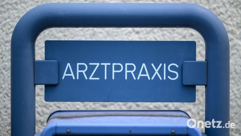 Mehr Ärztinnen und Ärzte wollen Teilzeit arbeiten. (Archivbild) Bild: Patrick Pleul/dpa