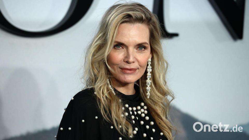 Michelle Pfeiffer spielt in „The Madison“ die New Yorkerin Stacy Clyburn. Bild: Sopa Images/SOPA Images via ZUMA Press Wire/dpa