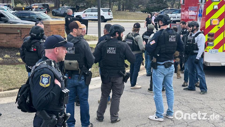Großeinsatz bei einer Synagoge in Michigan. Bild: Corey Williams/AP/dpa