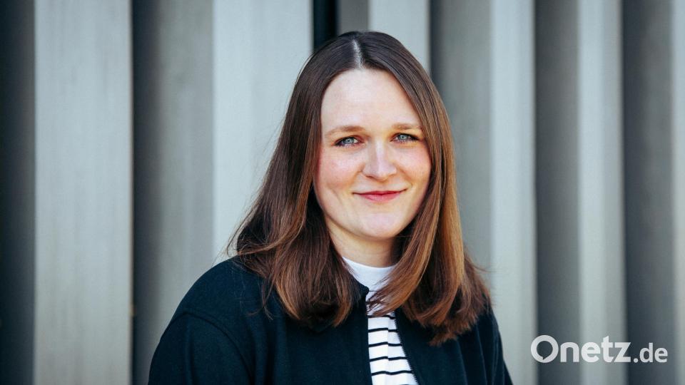 Laura Völkl übernimmt die Nachwuchsprofessur im Bereich Global Sustainable Management an der OTH Amberg-Weiden. Bild: Jolanda Selting/ OTH Amberg-Weiden