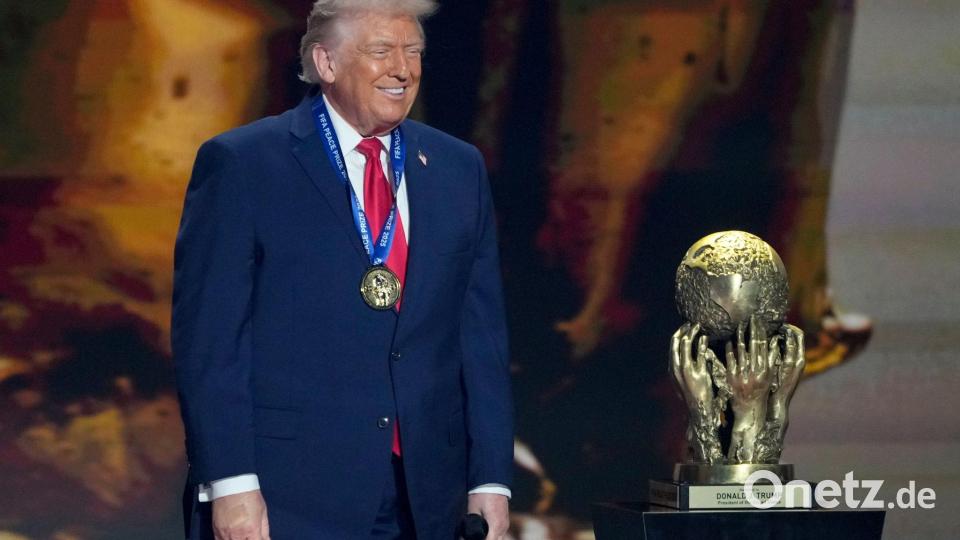 US-Präsident Donald Trump rät dem Iran von einer WM-Teilnahme ab. (Archivbild) Bild: Chris Carlson/AP/dpa