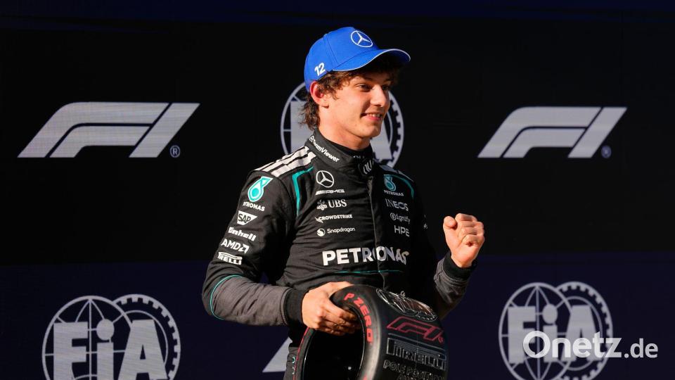 Kimi Antonelli schreibt in Shanghai Geschichte. Bild: Vincent Thian/AP/dpa