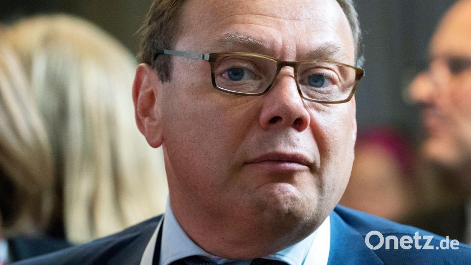 Fridman ist laut EU der Gründer und einer der Anteilseigner der Alfa Group, zu der die wichtigste Bank Russlands, die Alfa Bank, gehört. (Archivbild) Bild: Pavel Golovkin/AP Pool/AP