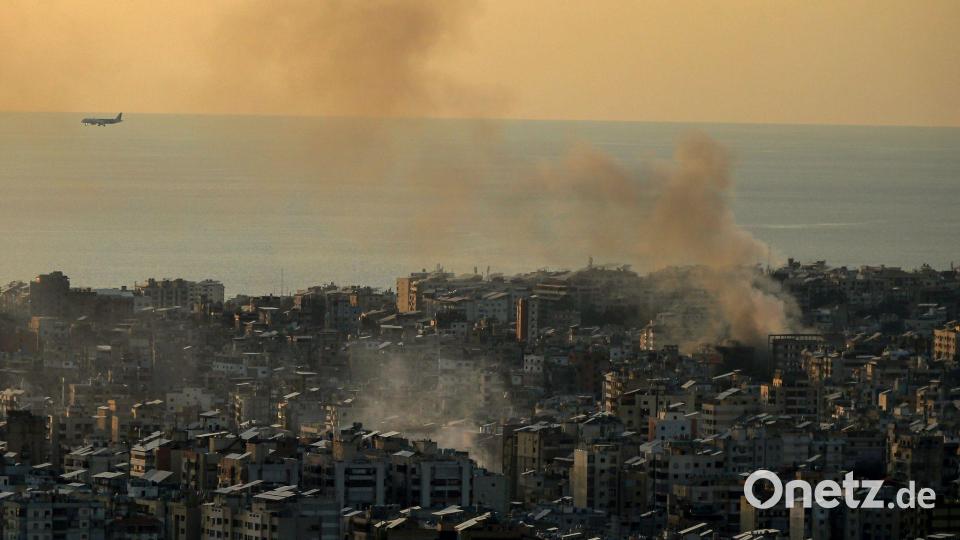 Die Piloten im Libanon starteten teils während laufender Angriffe in Sichtweite. Bild: Marwan Naamani/dpa