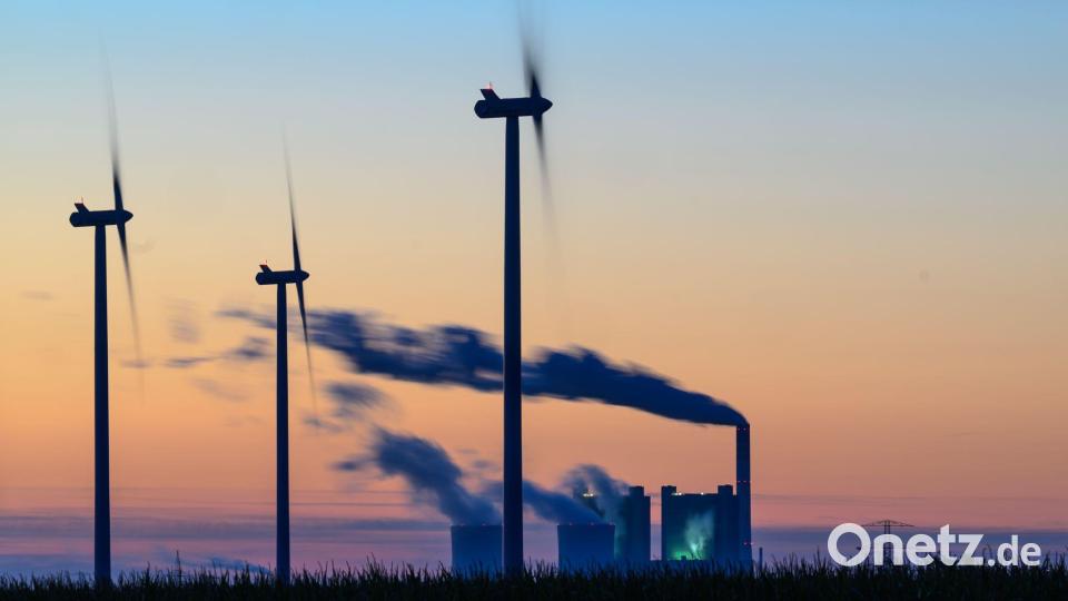 Der Rückgang klimaschädlicher Emissionen hat sich laut Umweltbundesamt verlangsamt. Bild: Hendrik Schmidt/dpa