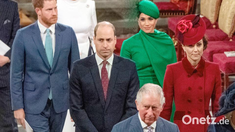 Das Verhältnis von Prinz Harry und seiner Frau Meghan zum Rest der Königsfamilie gilt als zerrüttet. (Archivbild) Bild: Phil Harris/POOL Mirror/AP/dpa