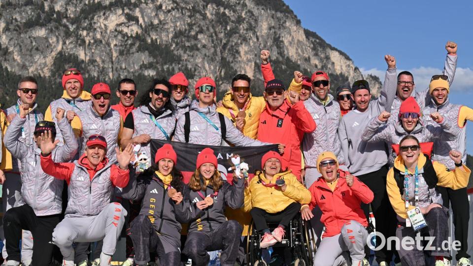 Das deutsche Team feiert in Tesero mehrere Medaillen. Archivbild: Martin Schutt/dpa