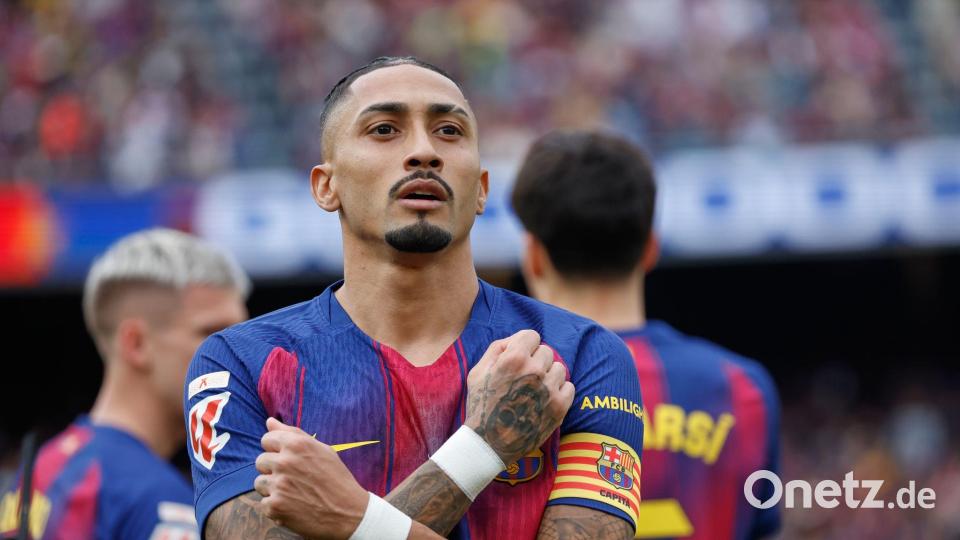 Raphinha überragte beim Sieg des FC Barcelona gegen den FC Sevilla. Bild: Joan Monfort/AP/dpa