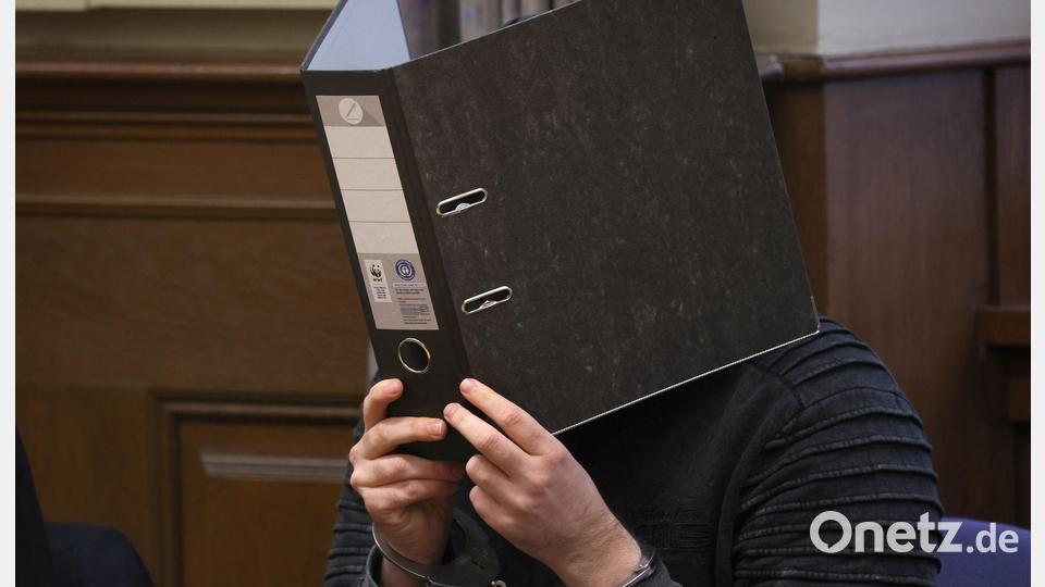 Der Angeklagte hat die Tat gestanden. Bild: Karl-Josef Hildenbrand/dpa