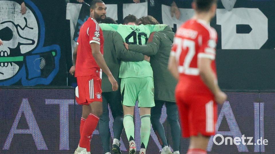 Jonas Urbig verletzte sich beim 6:1 im Hinspiel. (Archivbild) Bild: Jan Woitas/dpa