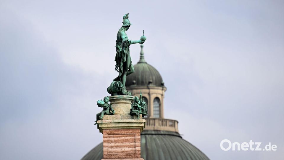Hoffnung auf Sonne gibt es in den kommenden Tagen kaum. Bild: Felix Hörhager/dpa