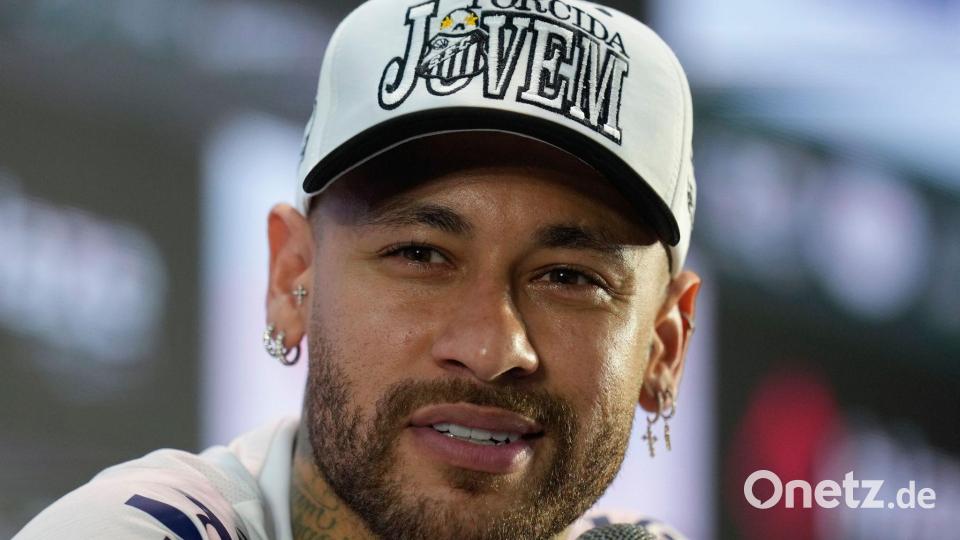 Hat kaum noch WM-Chancen: Brasiliens Stürmerstar Neymar. (Archivbild) Bild: Andre Penner/AP/dpa