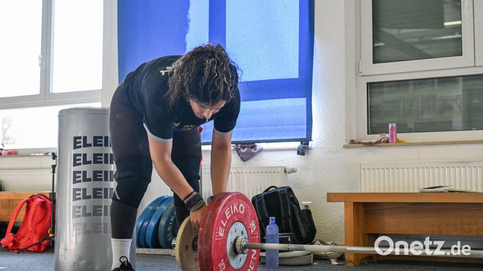 Yekta Jamali flüchtete im Alter von 17 Jahren nach Deutschland. (Archivbild) Bild: Jason Tschepljakow/dpa