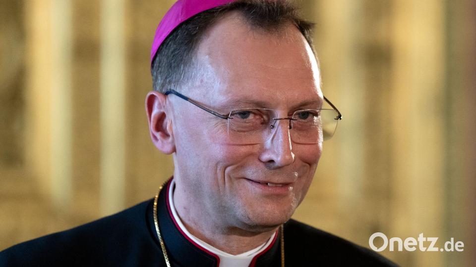 Der Bamberger Erzbischof Herwig Gössl sorgt sich, weil es nur noch wenige neue Priester in Deutschland gibt. (Archivbild) Bild: Sven Hoppe/dpa