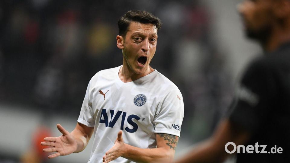 Acht Jahre nach seinem DFB-Rücktritt polarisiert Mesut Özil immer noch. (Archivbild) Bild: Arne Dedert/dpa