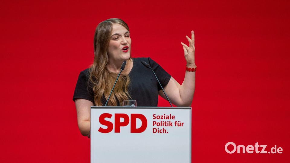 Die Bayern-SPD richtet deutliche Worte an Markus Söder. (Archivbild) Bild: Armin Weigel/dpa