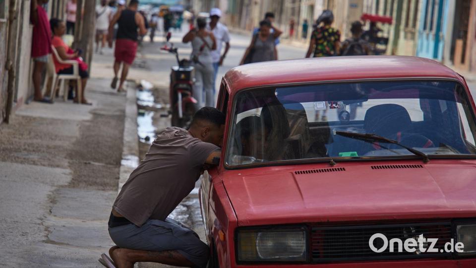 Immer wieder kommt es in Kuba zu großflächigen Stromausfällen. Bild: Ramon Espinosa/AP/dpa