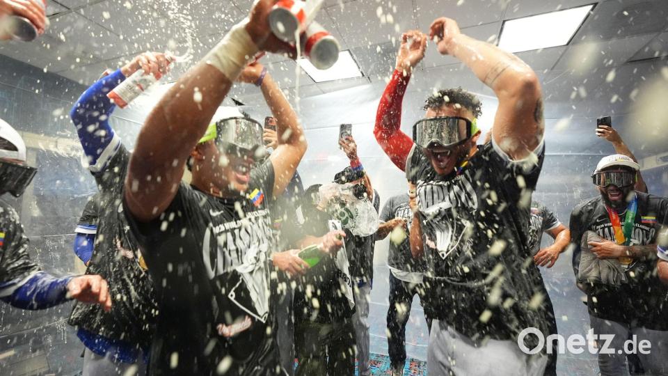 Historischer Triumph: Venezuela feiert Baseball WBC-Titel nach Finalsieg gegen USA Bild: Rebecca Blackwell/AP/dpa