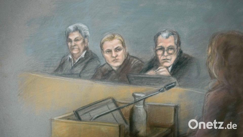 Marius Borg Høiby saß im Prozess häufig zwischen seinen Verteidigern. (Archivbild) Bild: Ane Hem/NTB/dpa