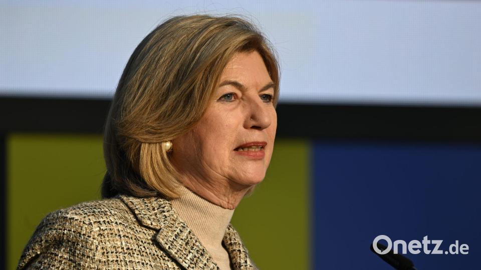 Marie-Janine Calic wurde in der Sachbuch-Kategorie geehrt. Bild: Hendrik Schmidt/dpa