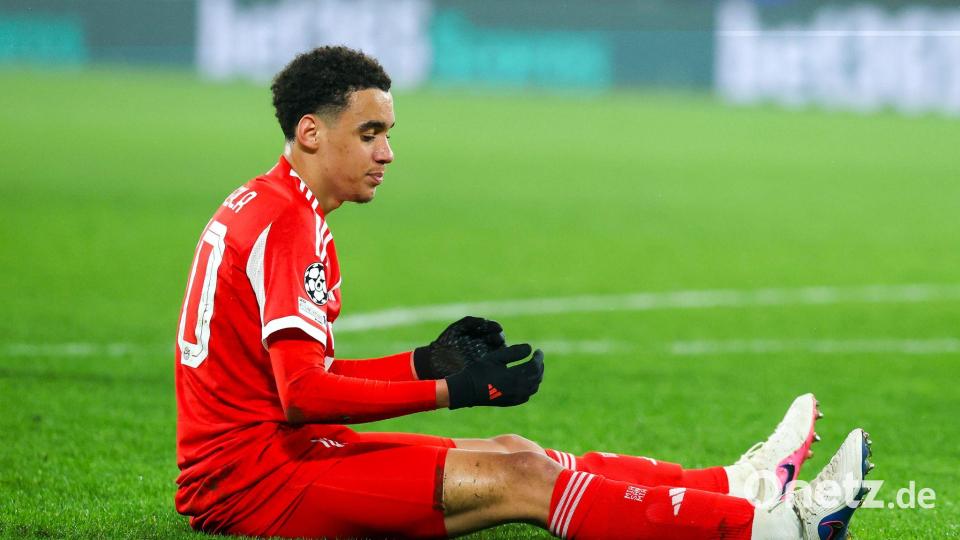 Jamal Musiala muss wegen einer Schmerzreaktion am operierten linken Fuß pausieren. Er reist darum auch nicht zur Nationalmannschaft. (Archivbild) Bild: Jan Woitas/dpa