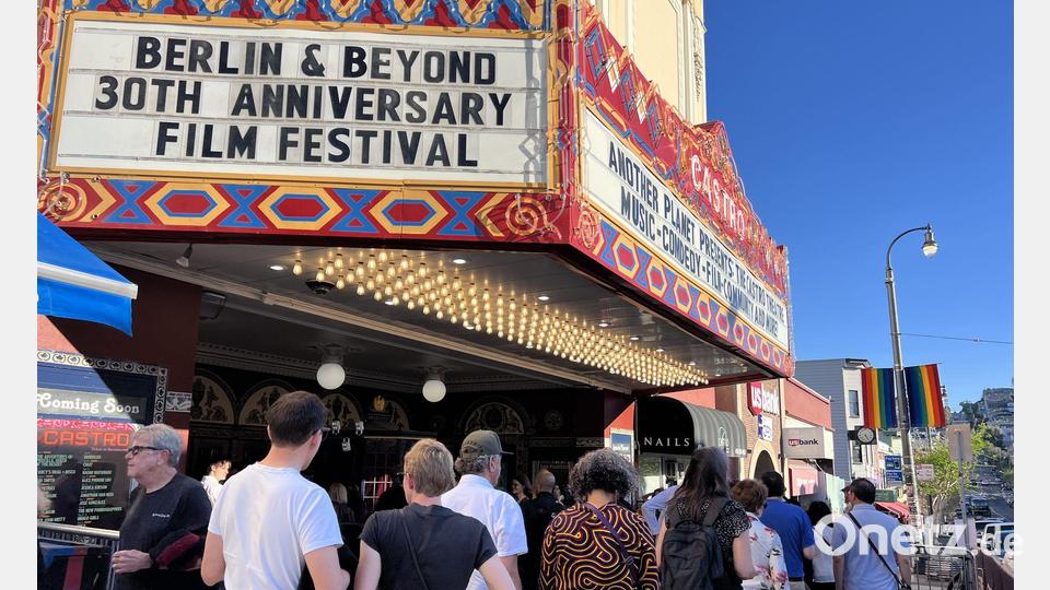 Im historischen Castro-Kino in San Francisco wird das deutsche Filmfestival eröffnet. Bild: Barbara Munker/dpa