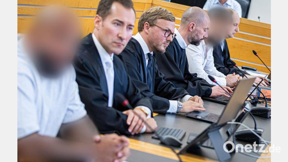 Der mitangeklagte Boxtrainer wurde zu einem Jahr und zehn Monaten auf Bewährung verurteilt. (Archivbild) Bild: Moritz Frankenberg/dpa