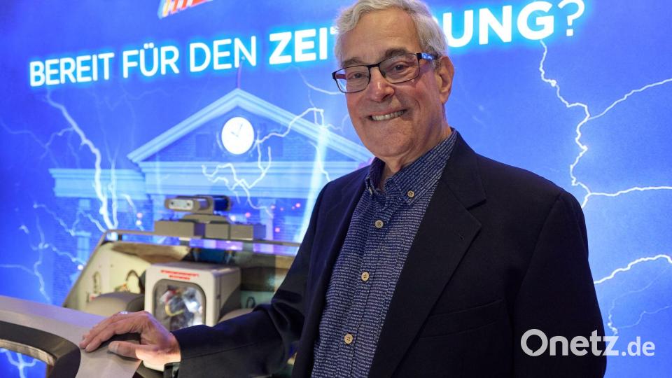 Der amerikanische Drehbuchautor und Produzent Bob Gale im Foyer des Operettenhauses Hamburg. Bild: Georg Wendt/dpa