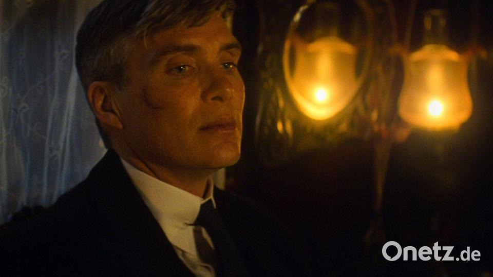 Vier Jahre nach der letzten Staffel von „Peaky Blinders“ kehrt Gangster Tommy Shelby (Cillian Murphy) im Film zurück. Bild: -/Netflix/dpa