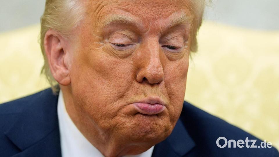 Rechte Blogger und Social-Media-Influencer stellen Präsident Trump kaum kritische Fragen. (Archivbild) Bild: Alex Brandon/AP/dpa