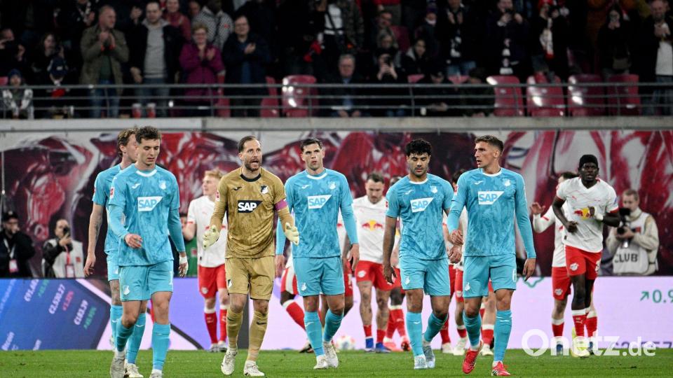 Baumann versuchte vergeblich, seine Mitspieler zu motivieren. Bild: Julius Frick/dpa