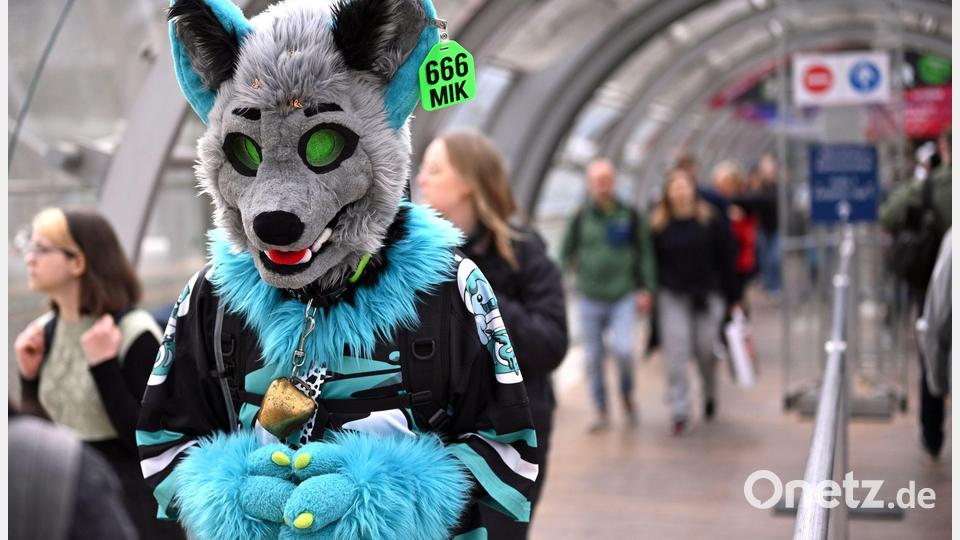 Seit einigen Jahren Tradition:  Cosplayer auf der Leipziger Buchmesse. Bild: Jennifer Brückner/dpa